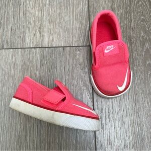 NIKE TOKI SLIP ON CANVAS SHOE TODDLER PINK 4C